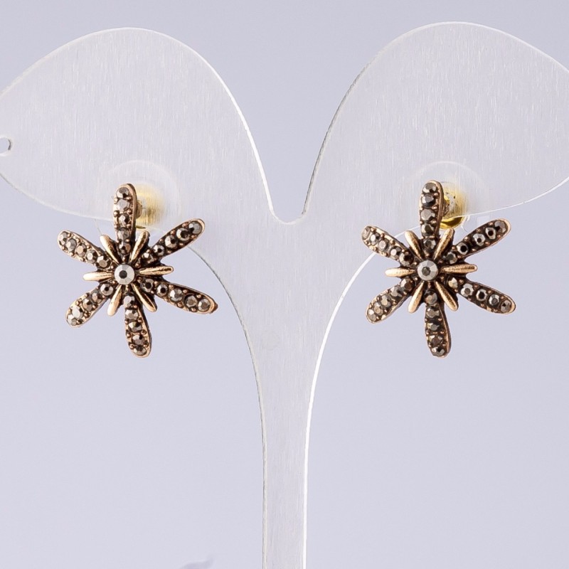 Earrings in 'Drip Silver', 2 cm diameter